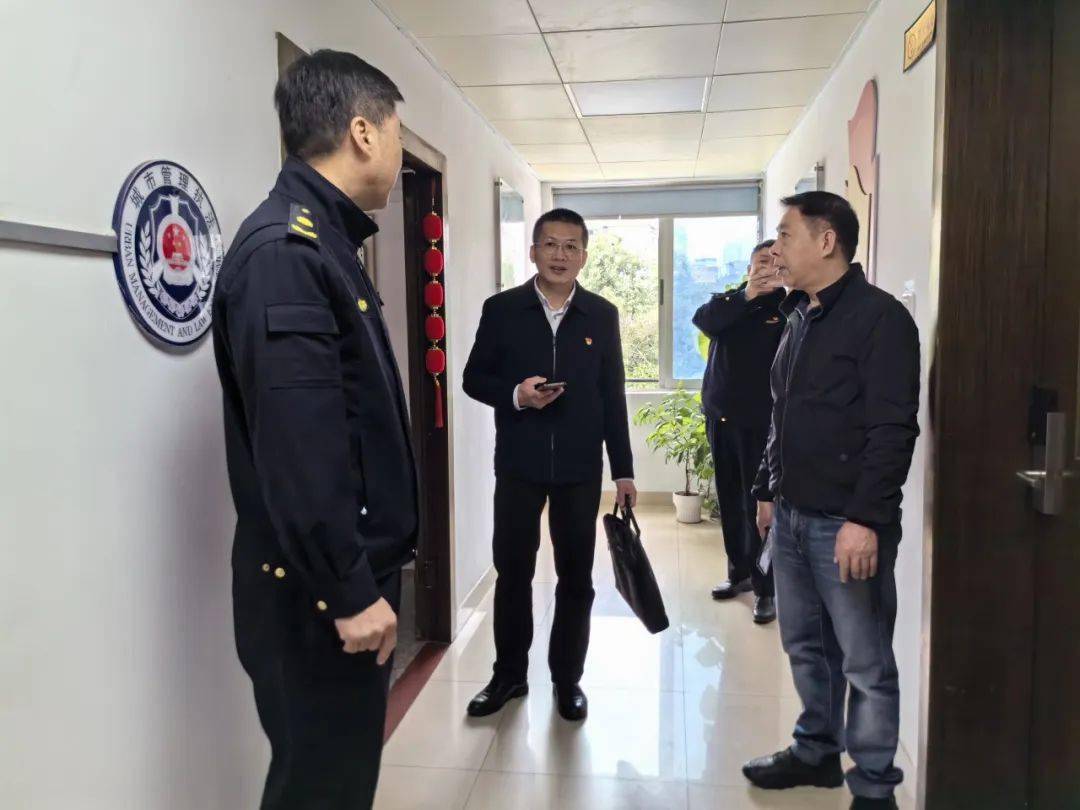 局党组成员,副局长李明泉先后带队赴集美区,同安区,翔安区,重点检查了