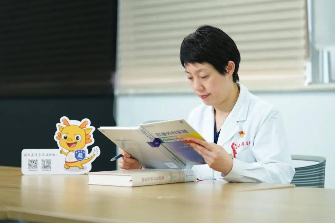 【喜讯】我院王琛主任医师入选"中国好医生"2023年12月月度人物_患者