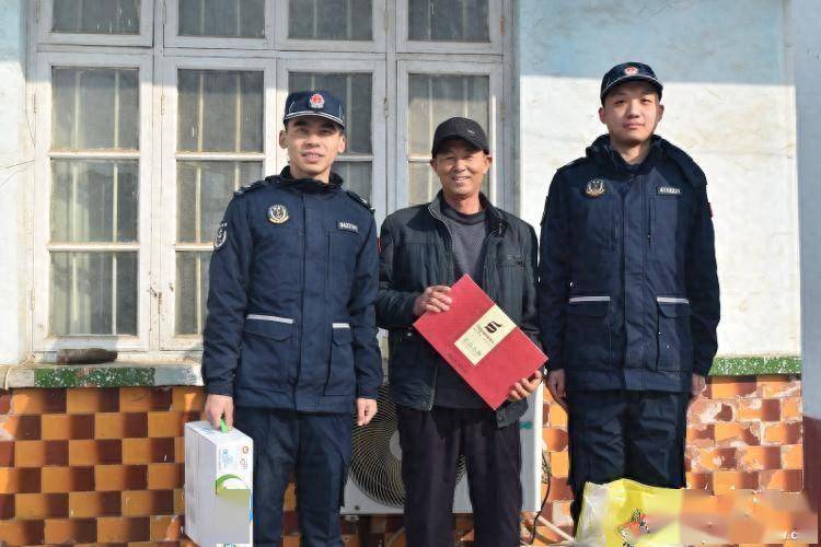 潍坊海警局开展春节慰问送温暖活动_执法员_生活_身体状况