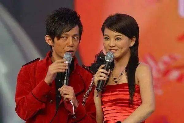 一代国民女神,从春晚消失了_赵忠祥_网络_倪萍