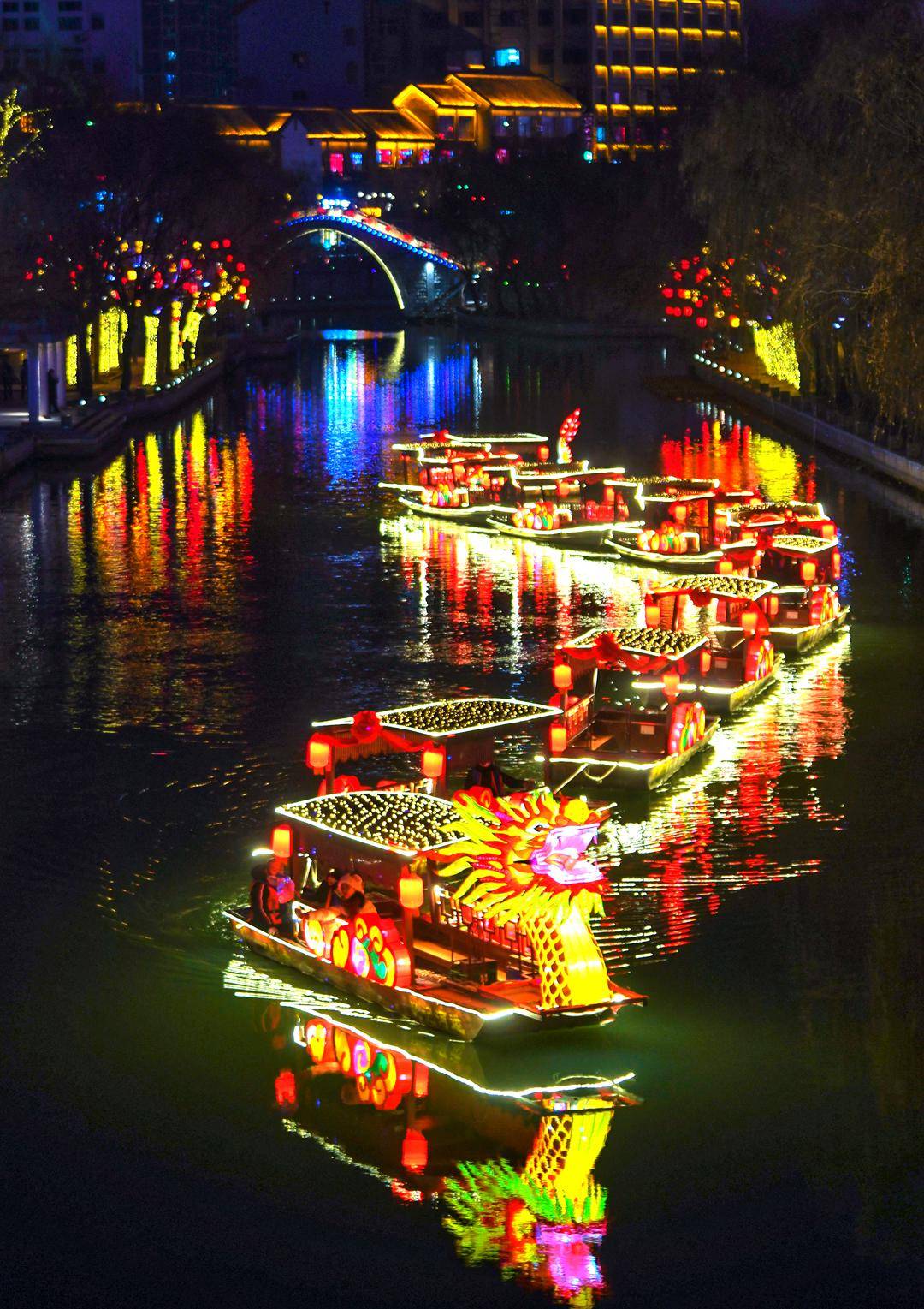 看灯去!这才是济宁年味儿天花板_节日_灯光_花灯