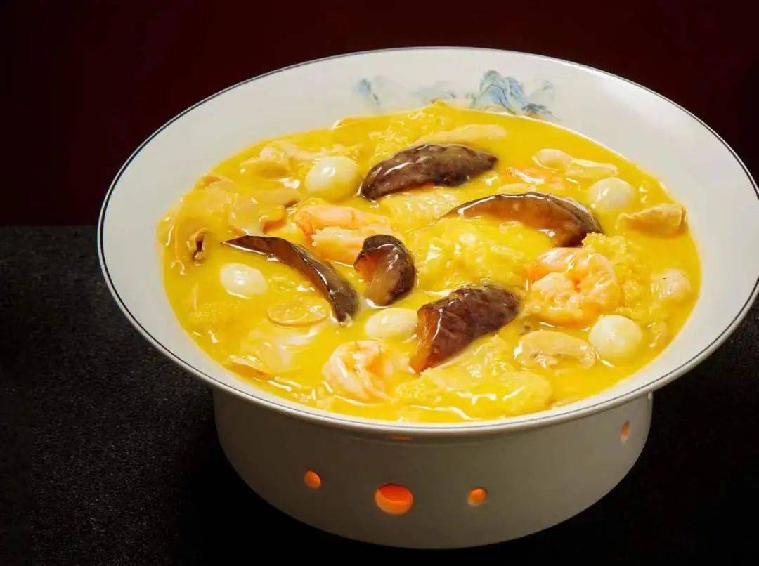 老字号里的幸福年味丨来同和居必吃三不粘