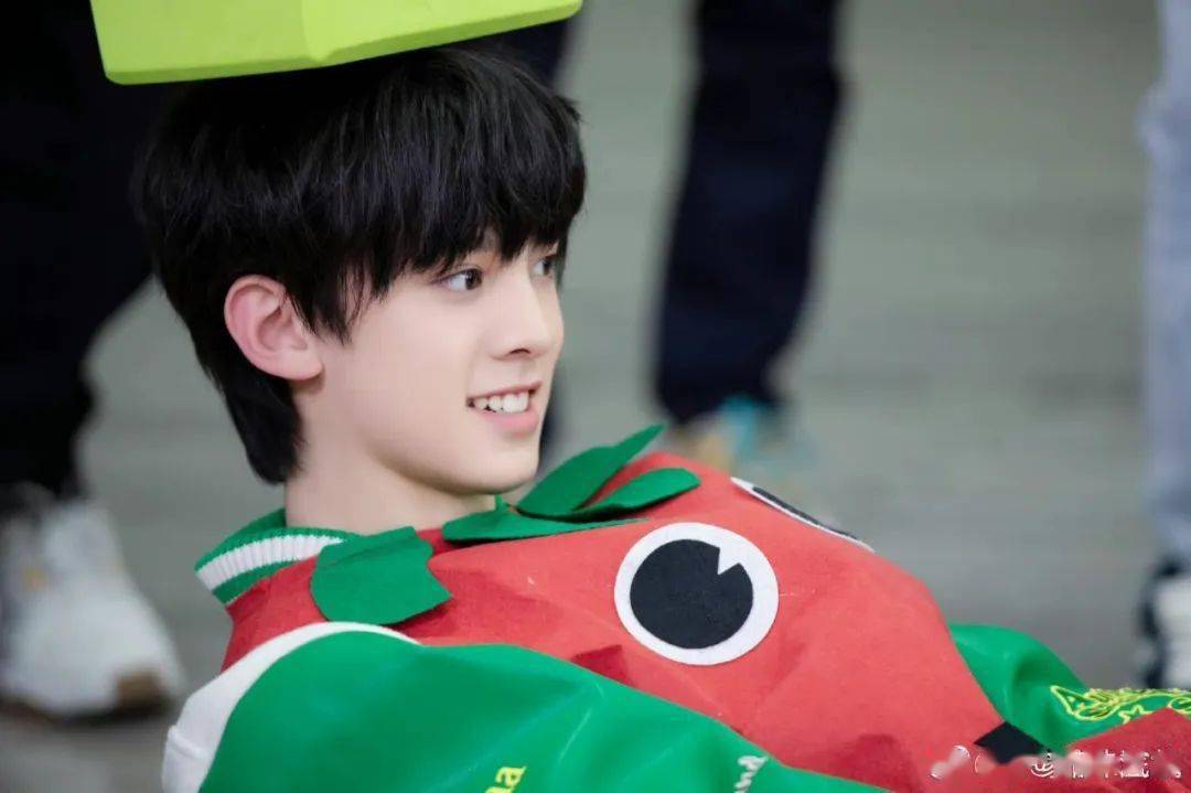 【左航美颜向】点进体验每一帧好看的小左同学!_壁纸