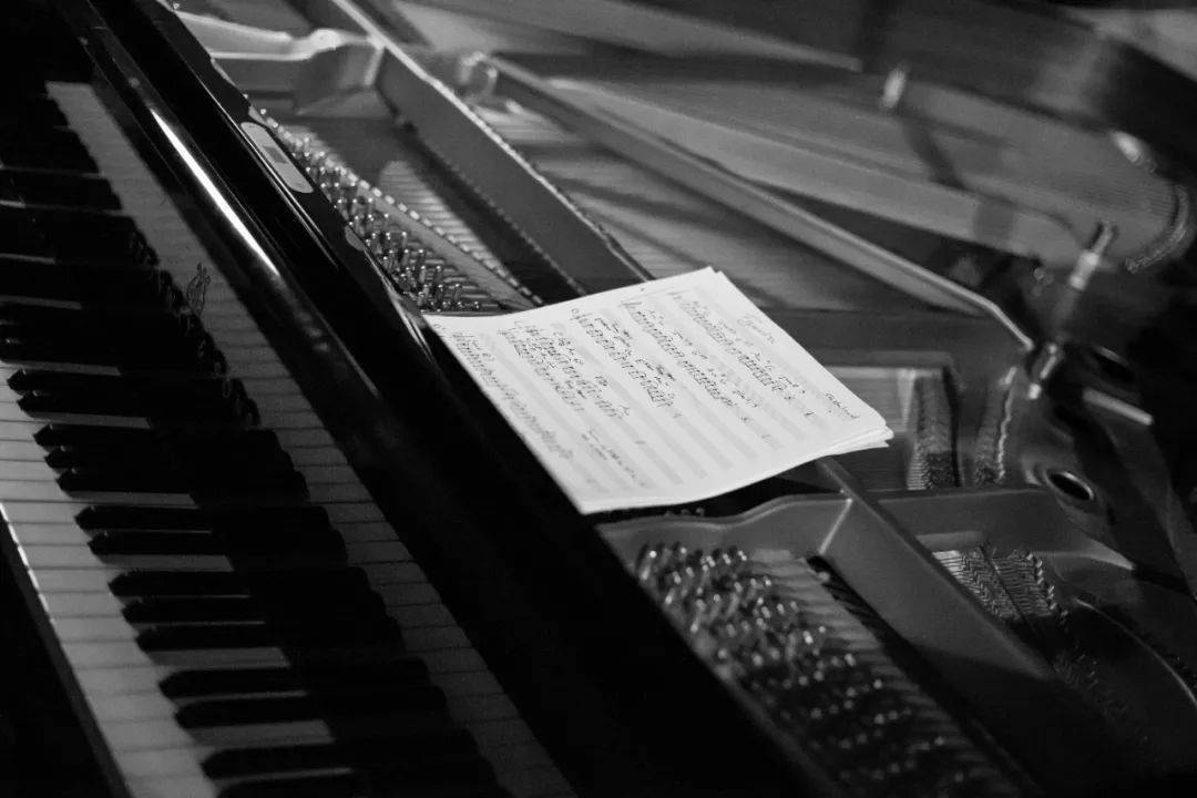 分享珍藏的10首超好听的中国钢琴曲!_创作_乐曲_音乐