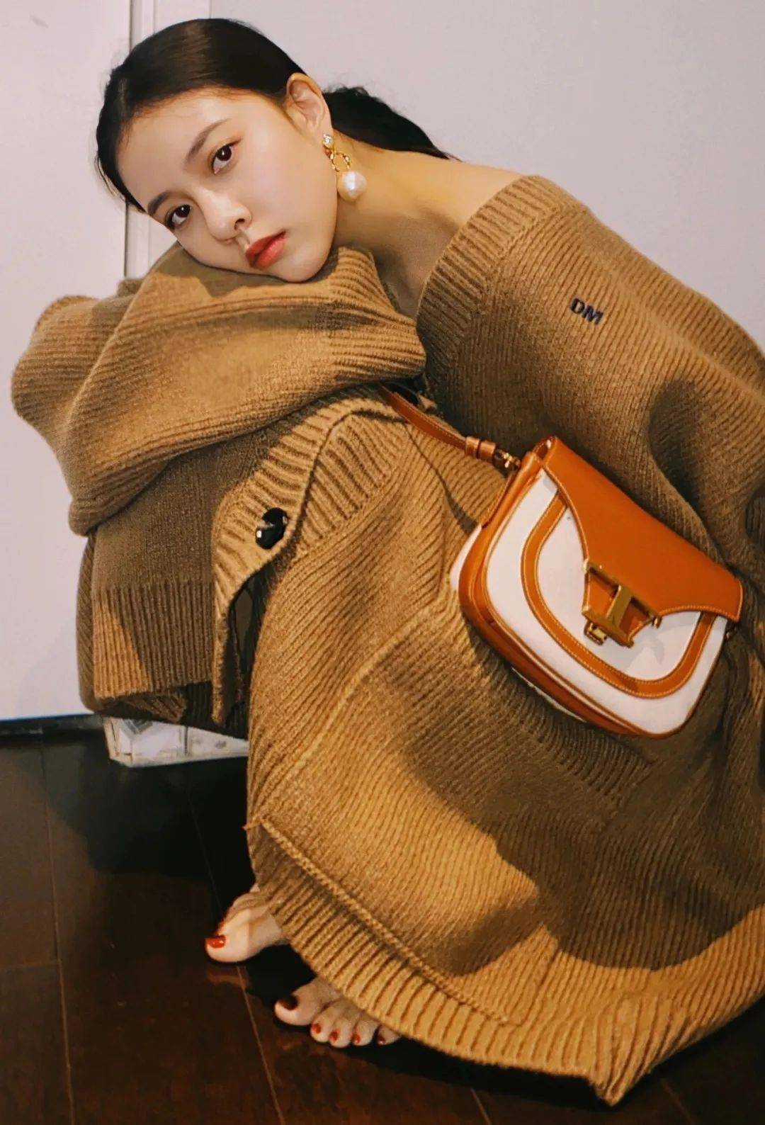 江疏影曝光私生子?檀健次身高影响事业?罗云熙要退圈?