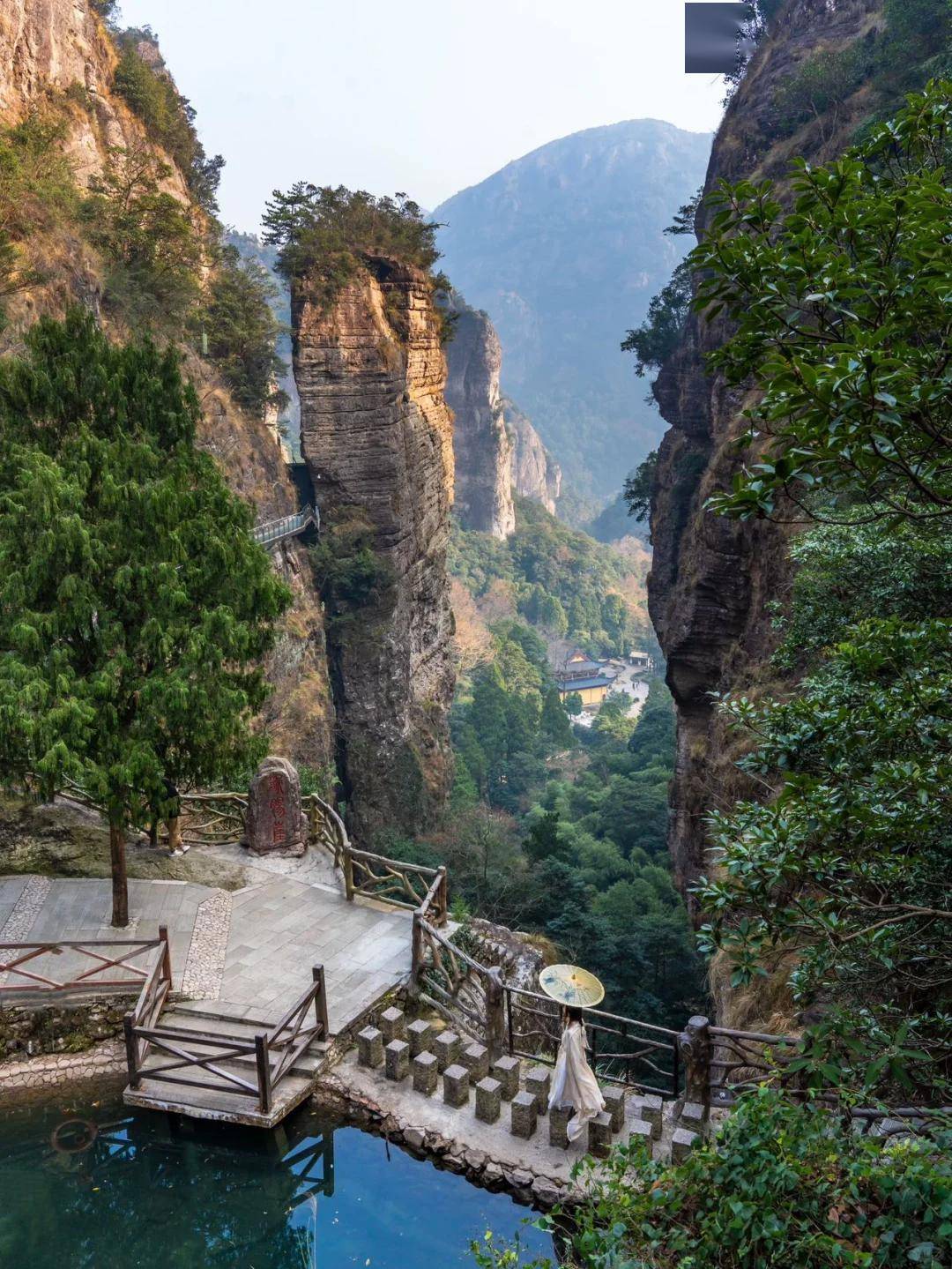 "漫游乐清~龙年怎么游乐清呢乐清有着各种各样的"龙"的风景龙年要好龙