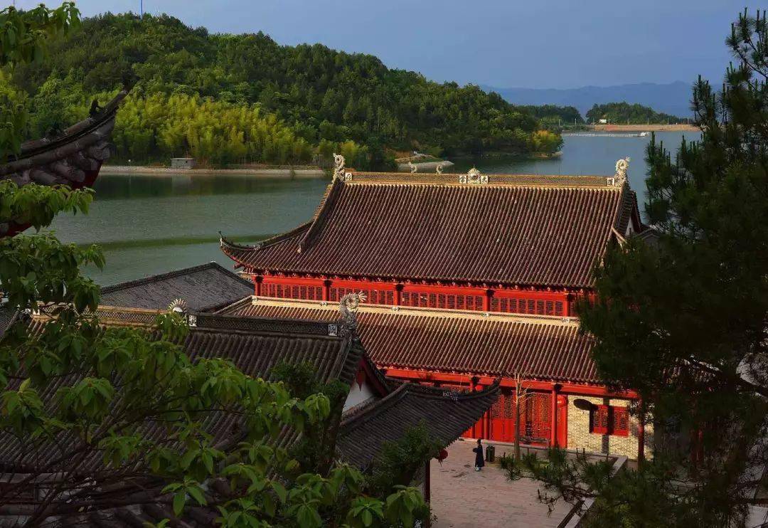 【雅●讯】天台山桐柏宫方丈张高澄: 飞龙在天!_道教