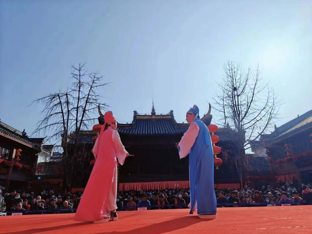 京劇《賣水》,廬劇《觀畫》《十八相送》,京歌伴舞《梨花頌》等經典