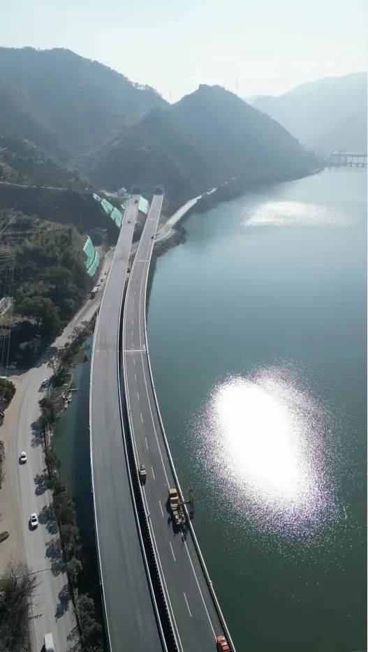 从这里到市区不到10分钟!_丽水_青田县_公路