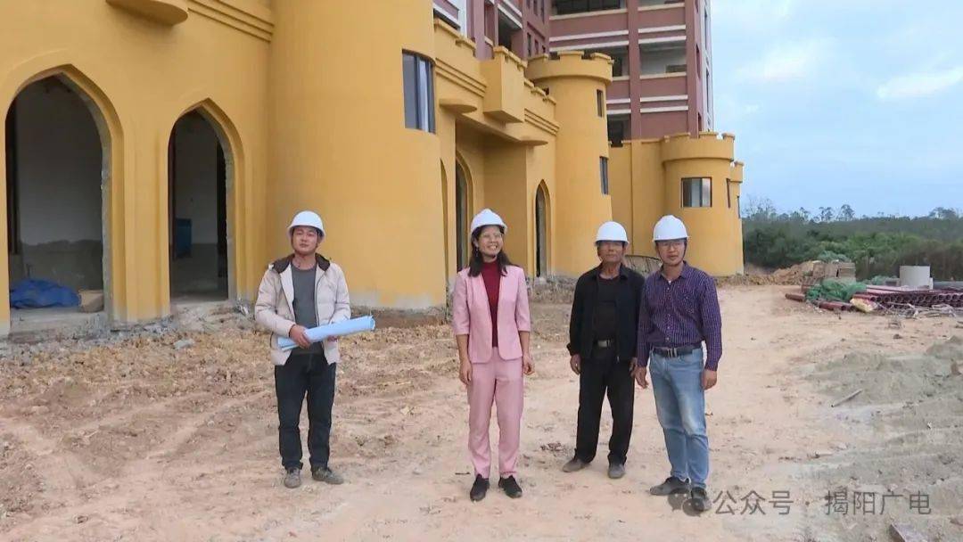 王雪青:情系桑梓捐资办学 推动乡村教育发展