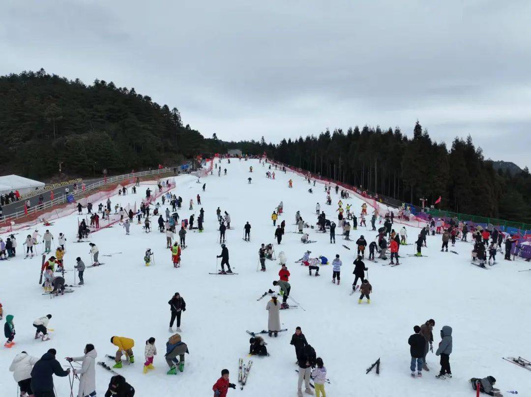 明月山滑雪场part.