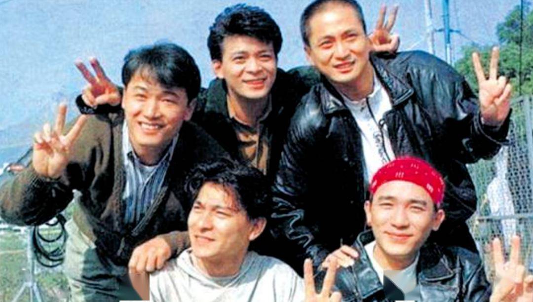 新年第一天,刘德华"跌落"神坛_电影_香港_苗侨伟