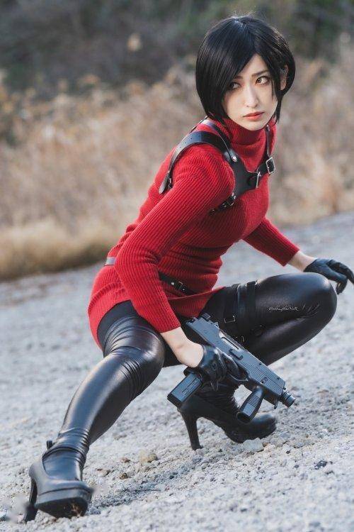 日本小姐姐cos《生化4》艾达王:旗袍黑丝超吸睛_coser_作品_效果