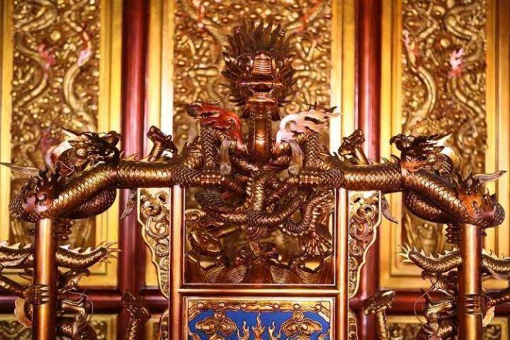 雕龙| 刻刀下的龙,可以传统,可以前卫_黄小明_九龙