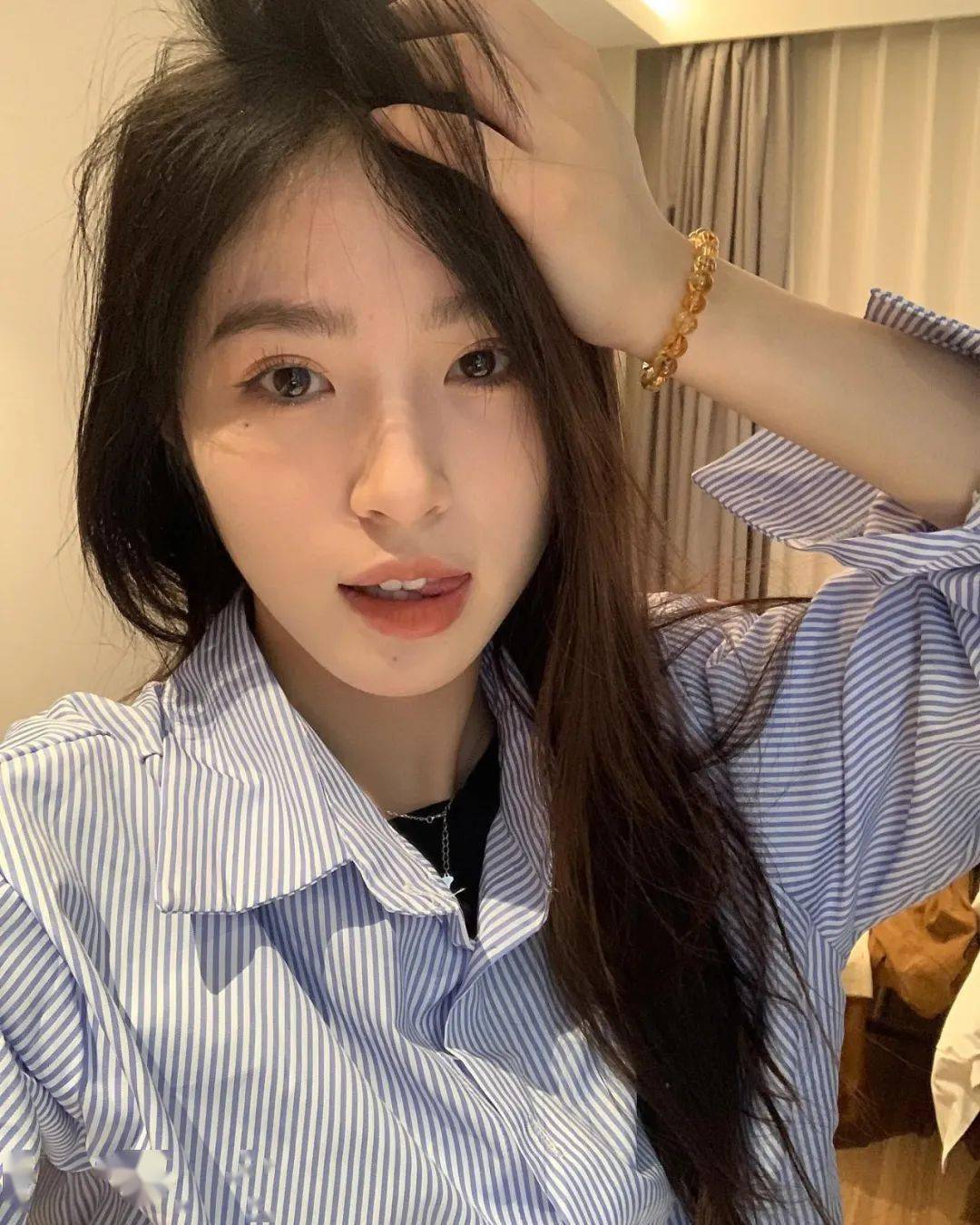 今天不发台妹了,发我们内地自己的妹子.