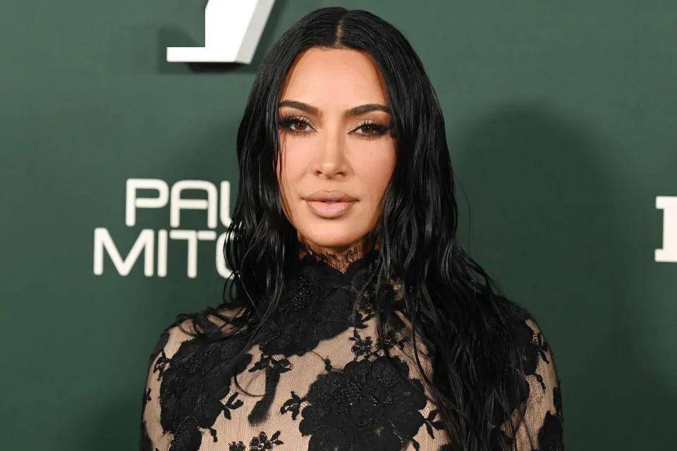 金卡戴珊谈自己选老公标准:要有好的牙齿,独立不黏人