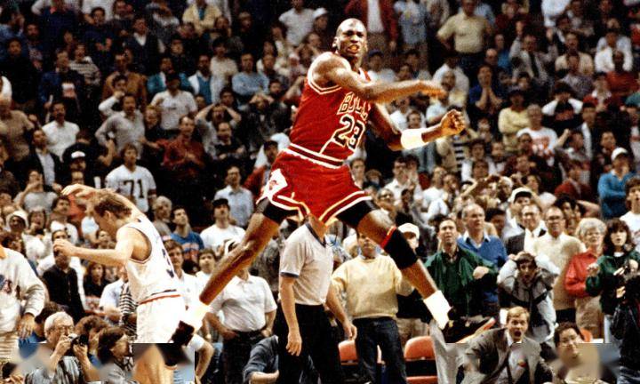 michael jordan 直面骑士两名防守球员的严防死守,18英尺急停滞空跳投
