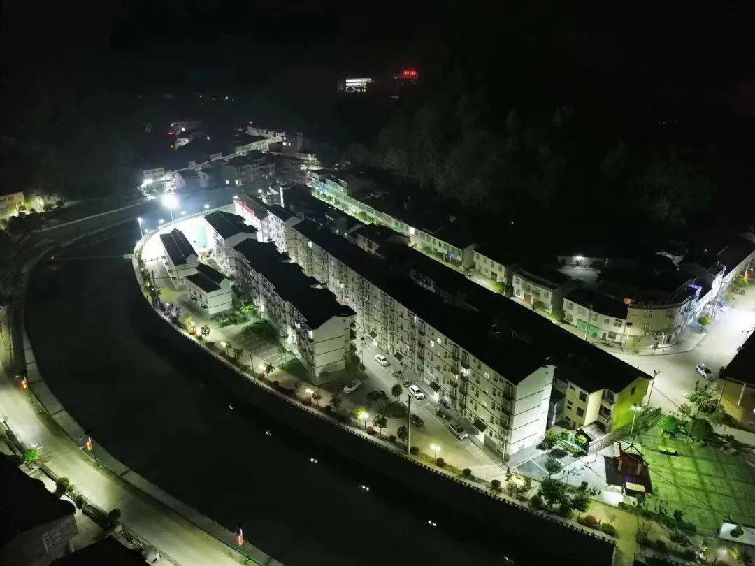 平安镇:"龙"腾盛世迎新春_表演_群众_文化