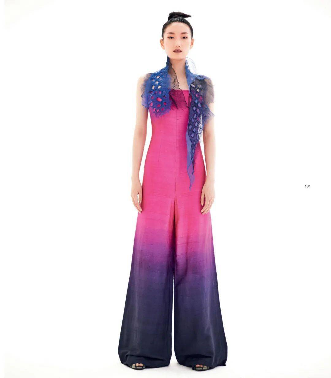 李薇著作《衣者·天地形》荣获2023年度中国纺织工业联合会优秀出版物