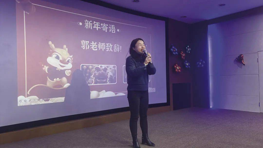 供稿:二(3)班制作:梁玮喆