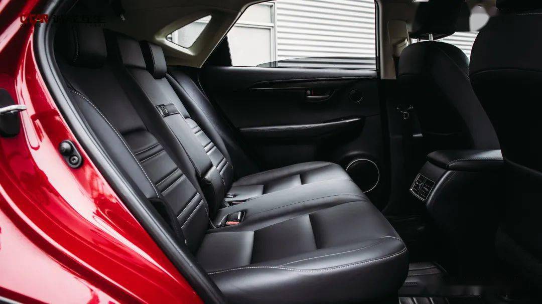 10几万开雷克萨斯,摊牌了,我承认心动了,你呢?【 nx