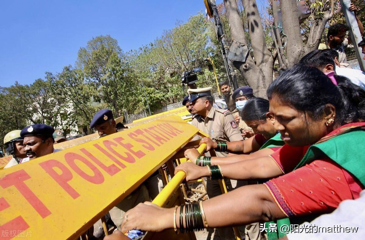 印度农民举行大规模为期多天的抗议,要求政府定下农作物最低价格_时间