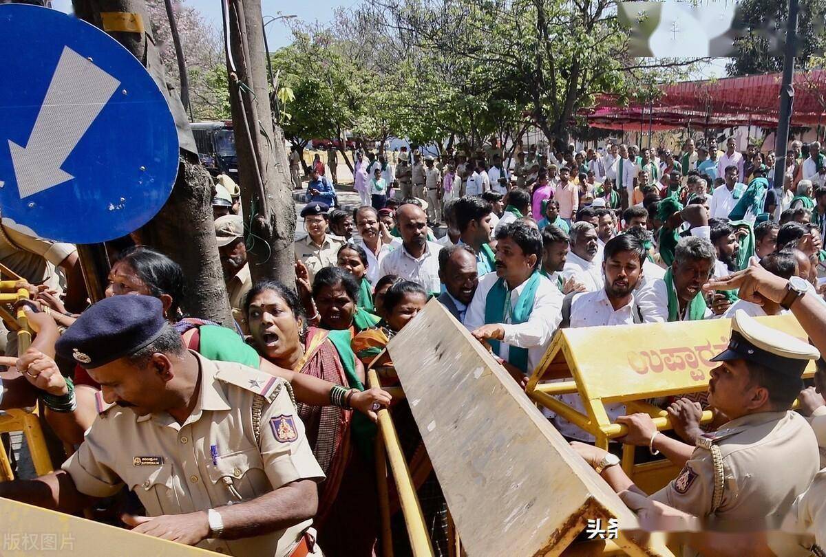 印度农民举行大规模为期多天的抗议,要求政府定下农作物最低价格_时间