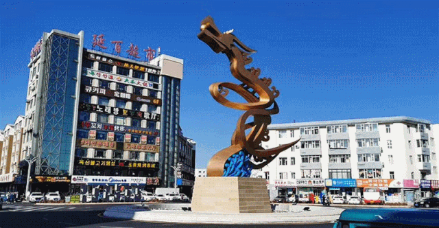 【头条】温泉游冰雪游带火我市春节旅游市场_游客_运动_村落