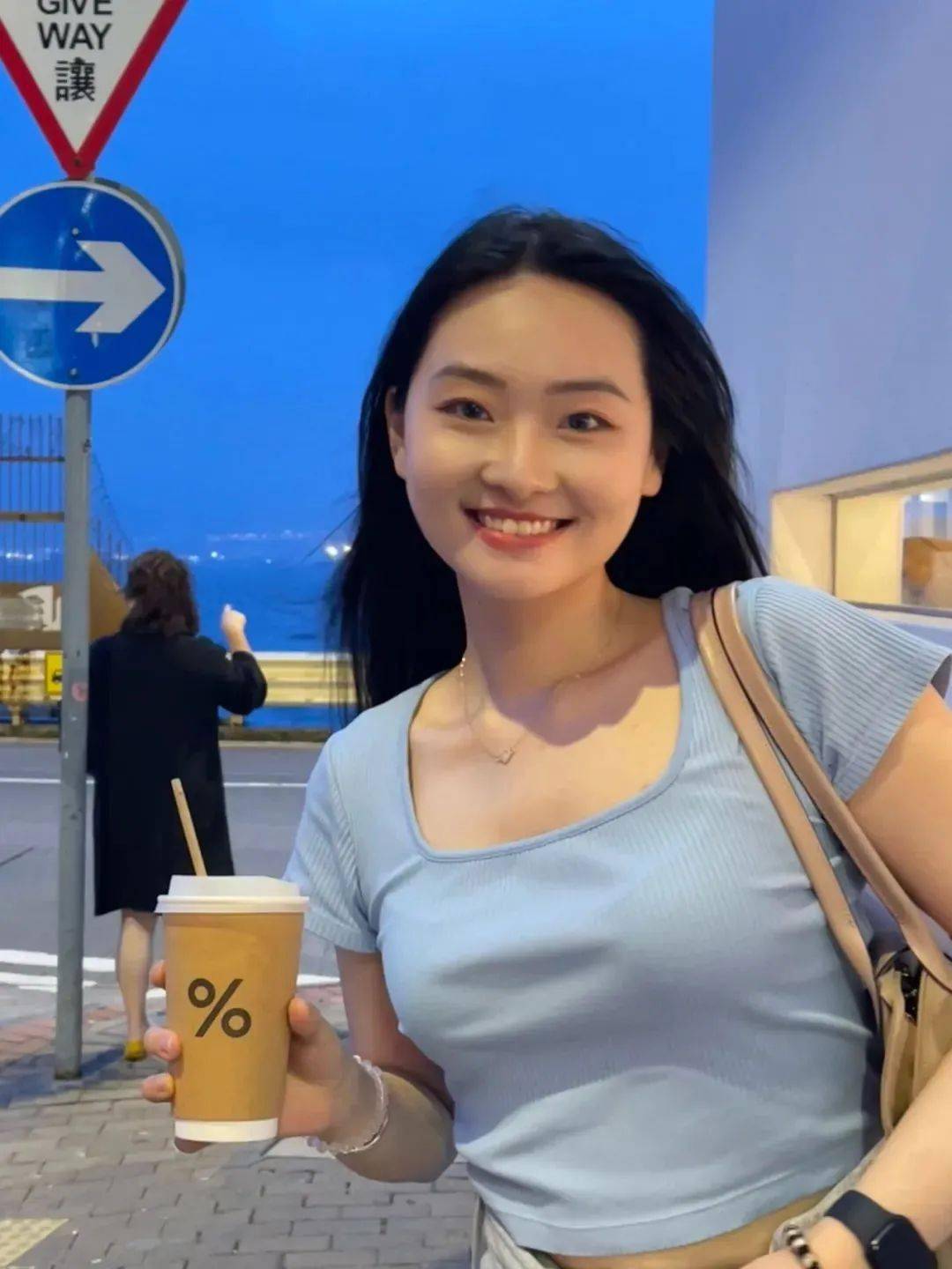 凡星灿烂丨王筠毅:携勇毅追寻心之所向_国旗_专业_活动