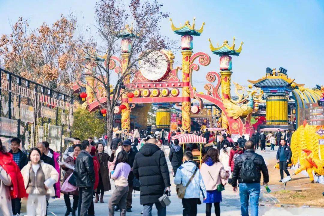 5万人次图源/木兰花乡风景区19荆门极客公园景区15.
