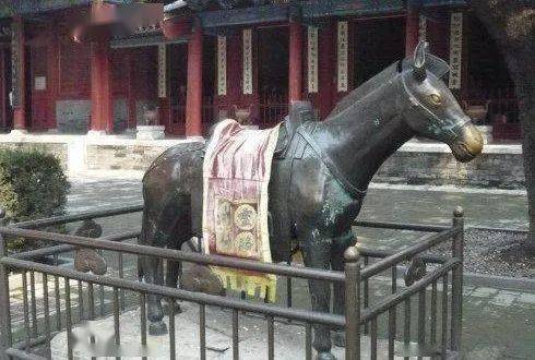 正月里的那些事儿:摸_活动_浮雕_石碑
