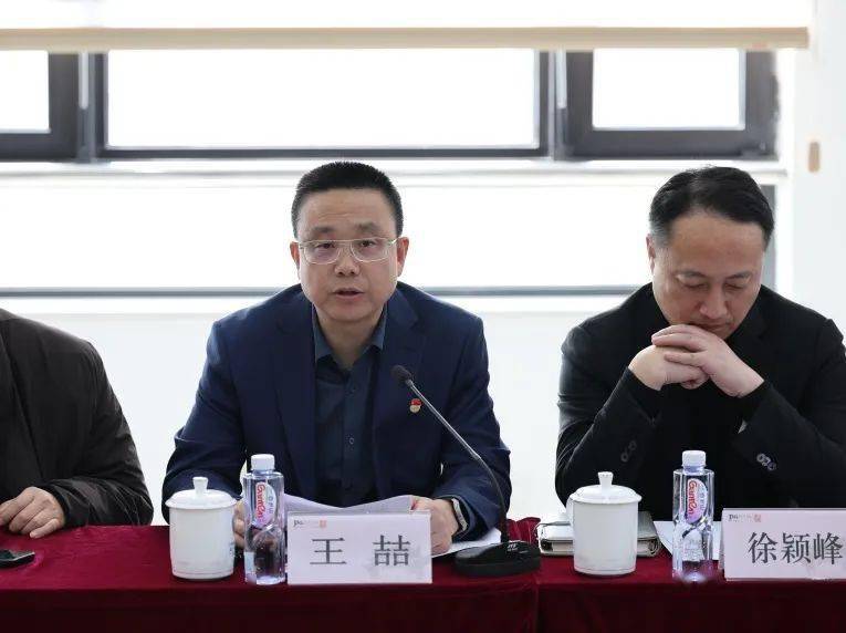 行稳致远 启航新程——浦江镇召开2024年书记校园长