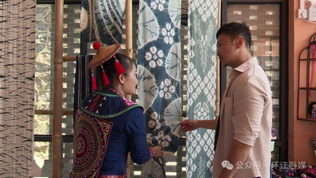 千万粉丝博主来打卡_毛南_游客_全国