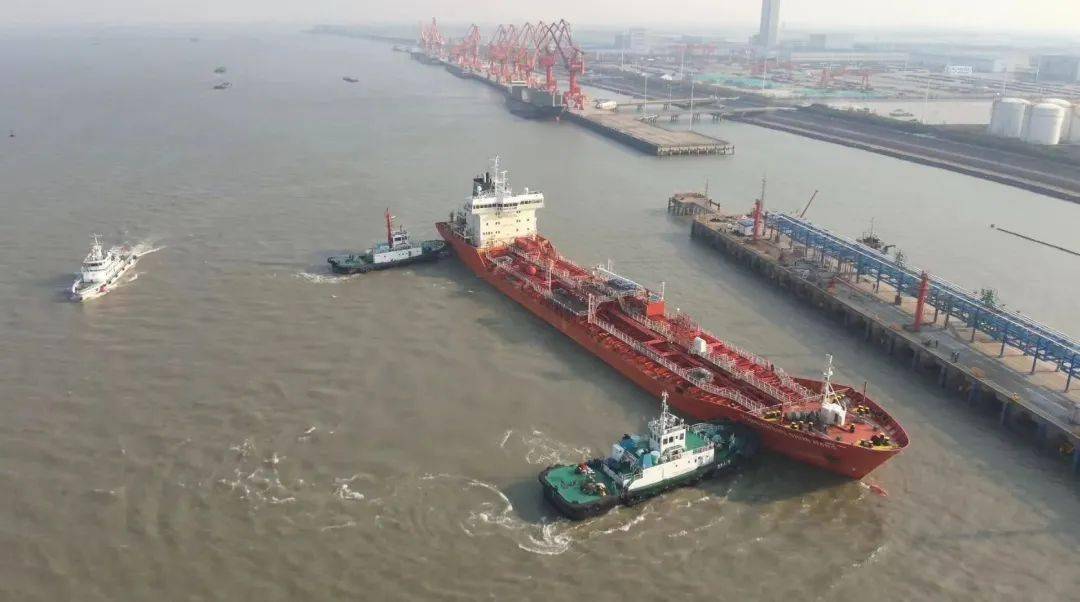 协调解决21项困扰企业发展的实际问题;2023年常熟港货物吞吐量6204