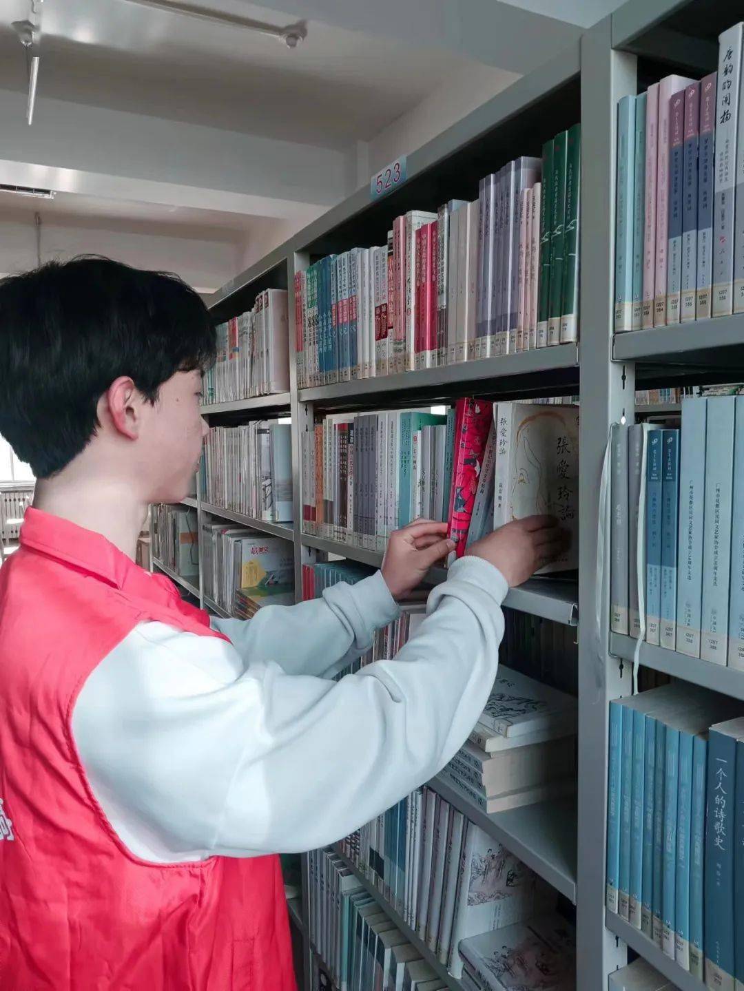 我是西北师范大学国际文化交流学院的白俊,这次的志愿活动,我深刻体会