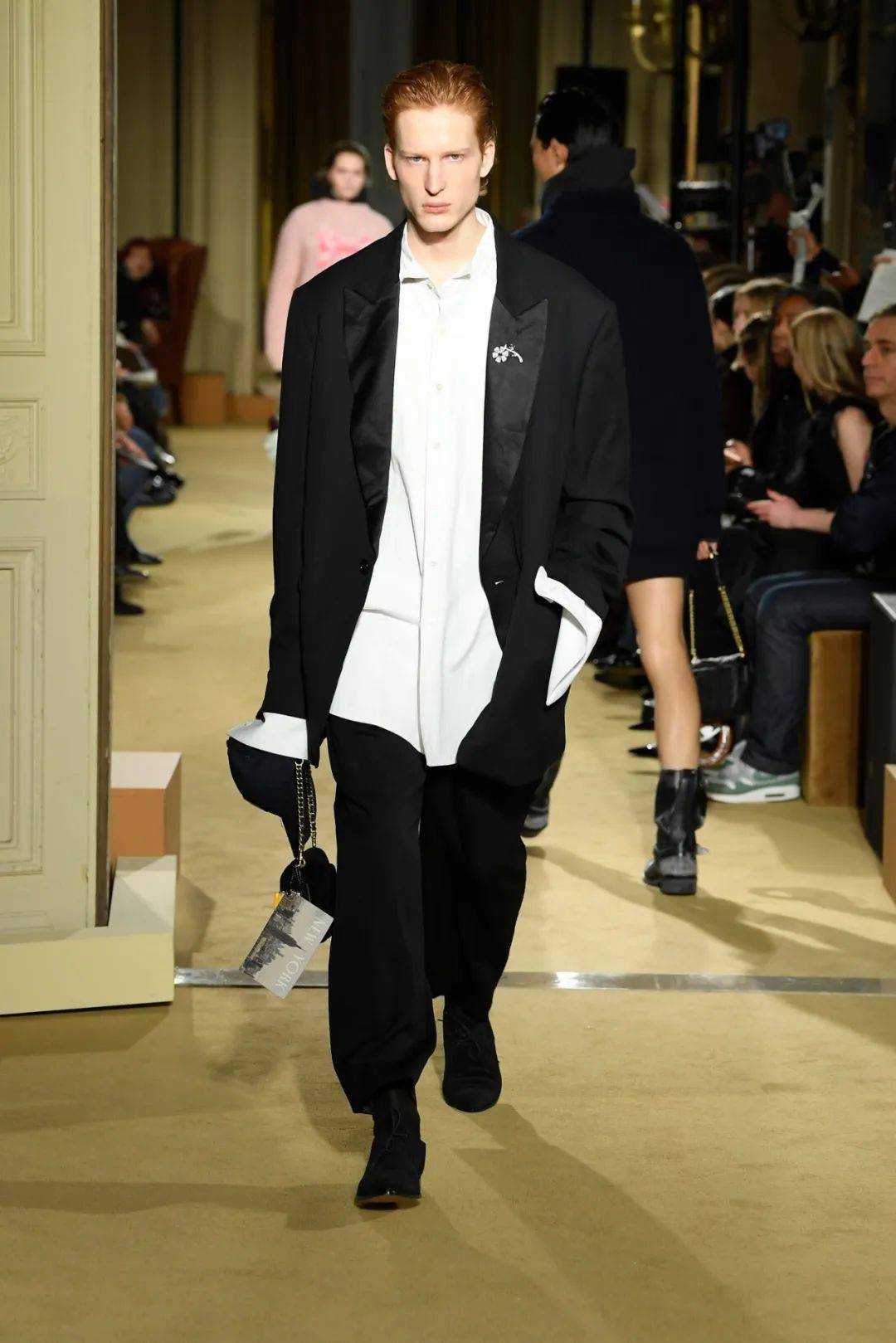 被焕然一新的coach圈粉,coach 2024秋季成衣系列~_大赛_设计_小伙伴