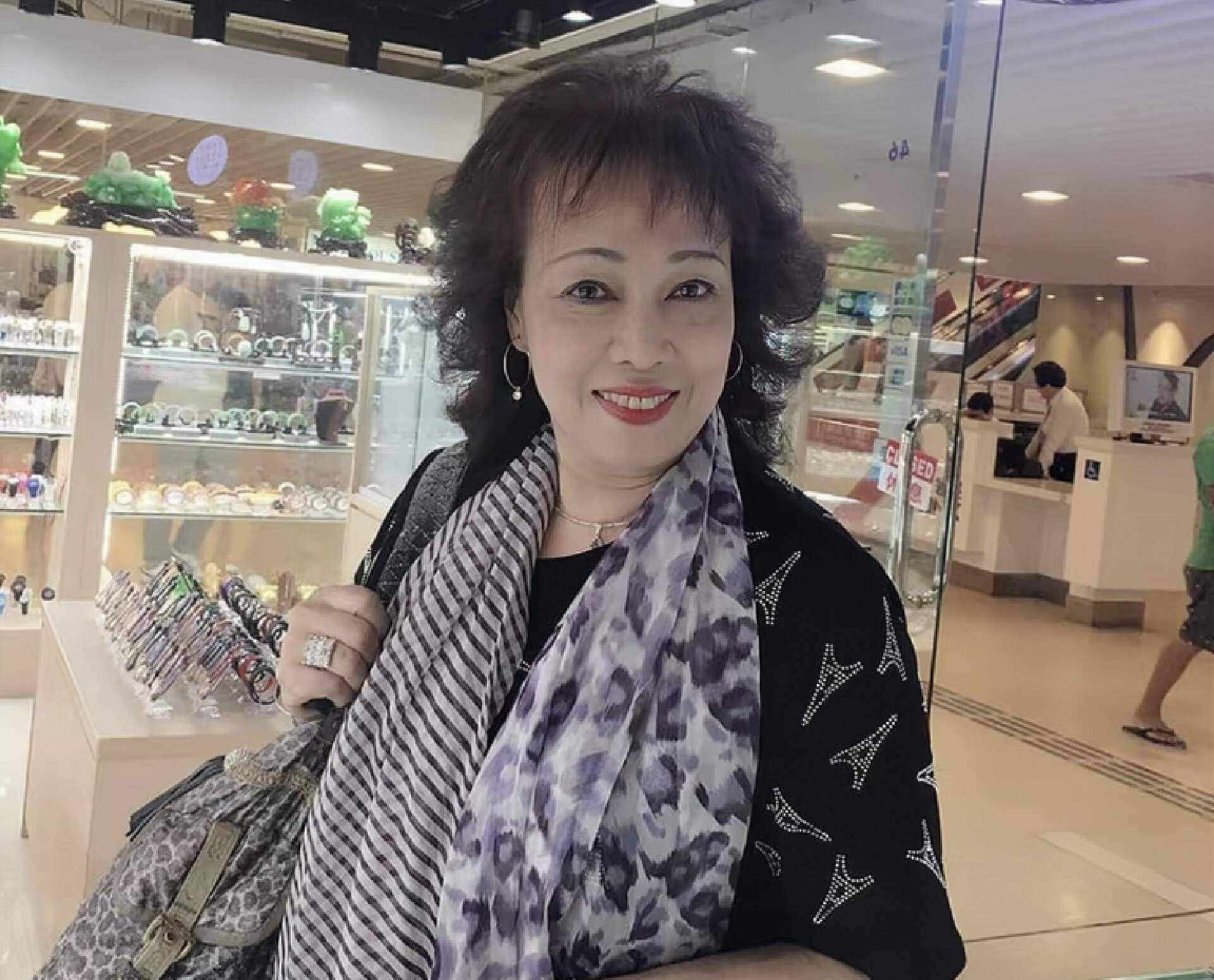 tvb艺人许思敏穿黑色内衣出镜,遭打马赛克处理,观众吐槽重口味_角色