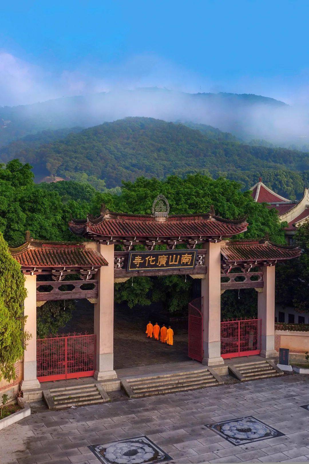 正月十五,莆田凤凰山街道南门社区摆棕轿闹元宵_摄影_城厢区_蔡昊