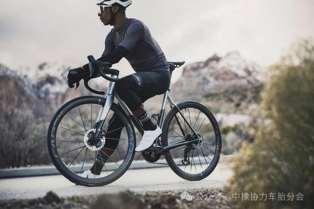 cadex发布全新轮组,真空胎以及两款一体把_搜狐汽车_搜狐网