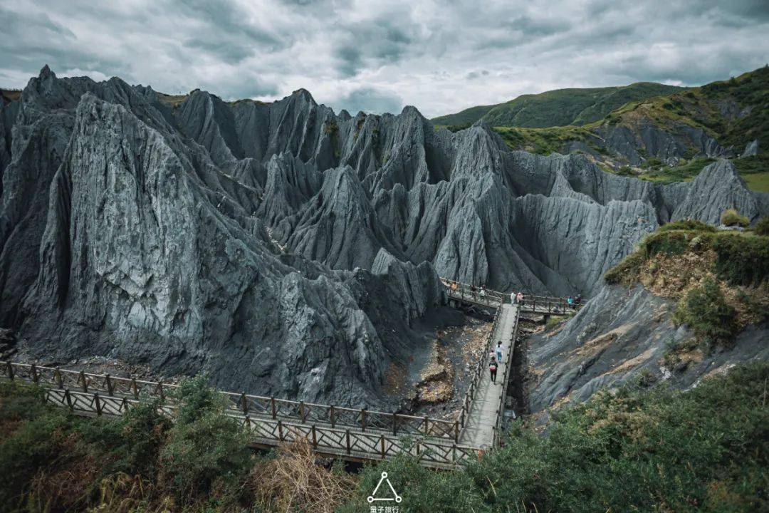 「梨花飞雪」川西赏花小环线 | 漫步梨乡,踏浪牛背