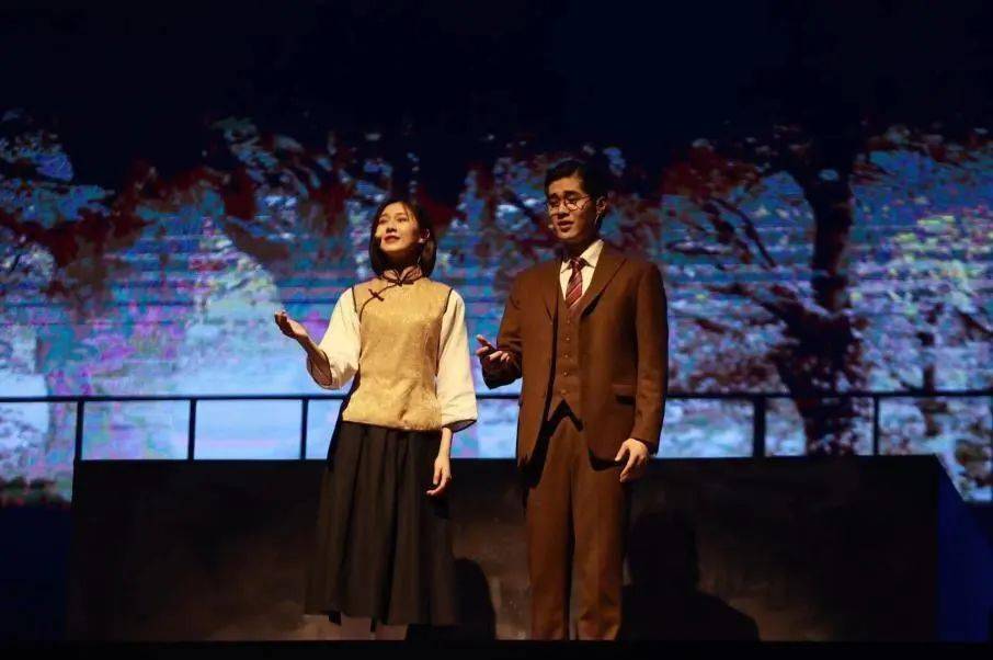 红色_孙逊_表演