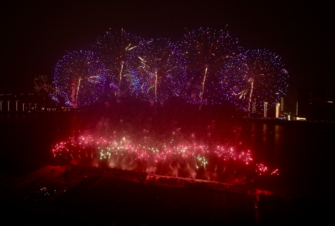 烟花_市民_生活