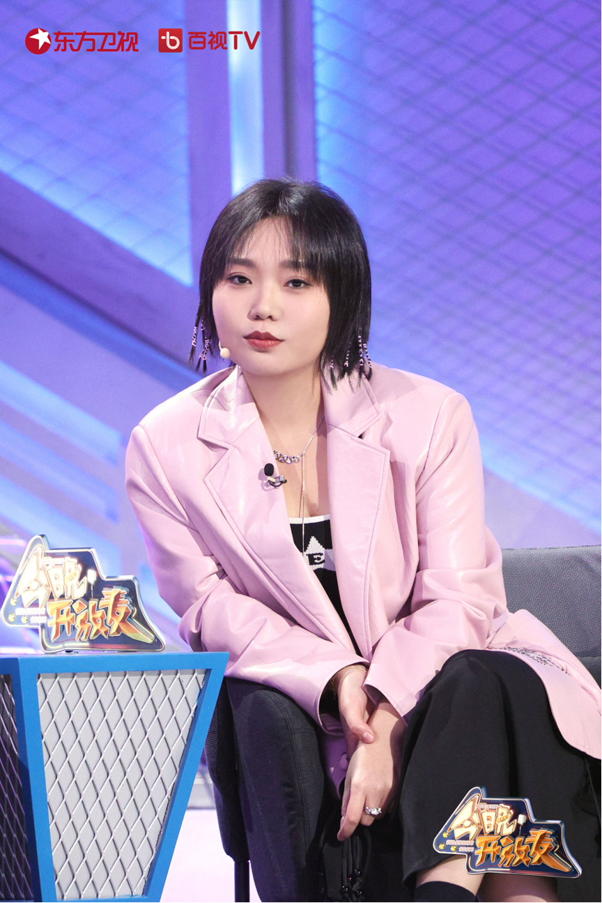 喜剧人大"团建",《今晚开放麦2》开启"快乐冲顶大会