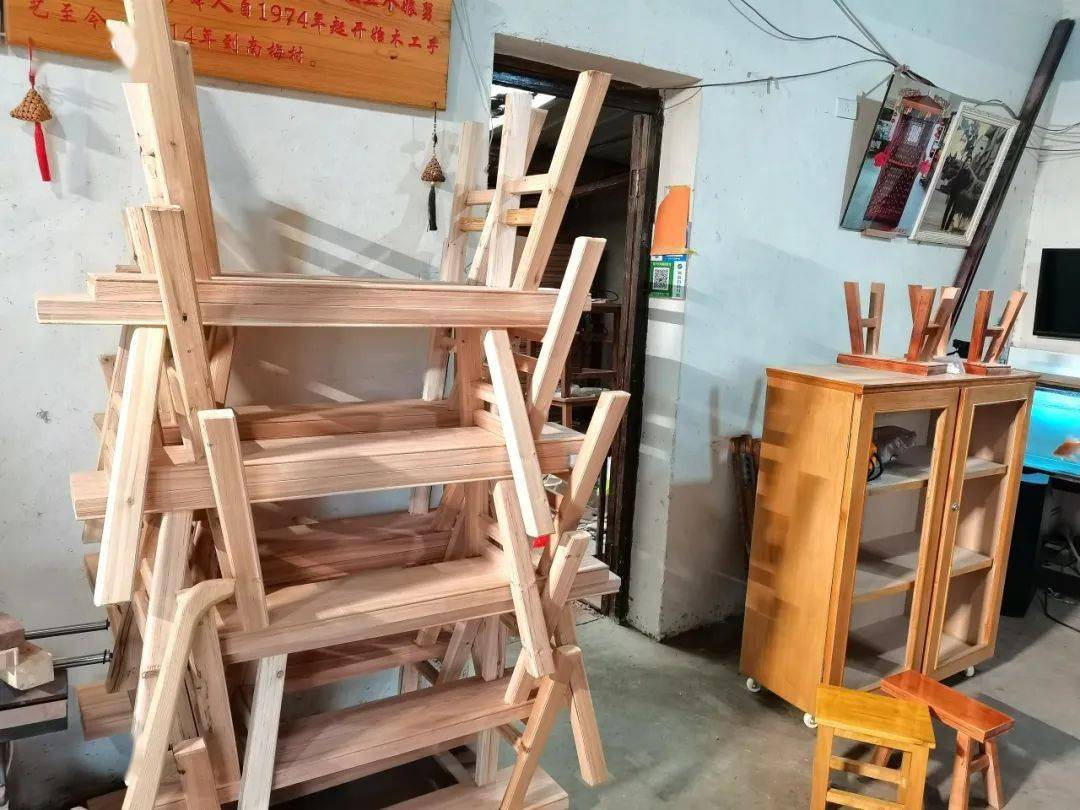 50年木匠坚守,是手艺人更是"守"艺人_姚李松_木头_花轿