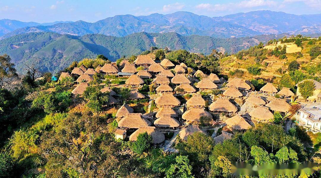 又见云南澜沧:"边强秘境佤寨" 左都村_大寨_茅草屋_文化