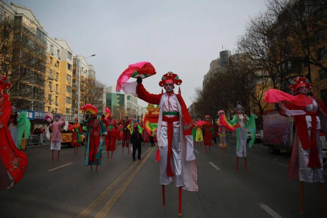 凌源市高跷秧歌图片