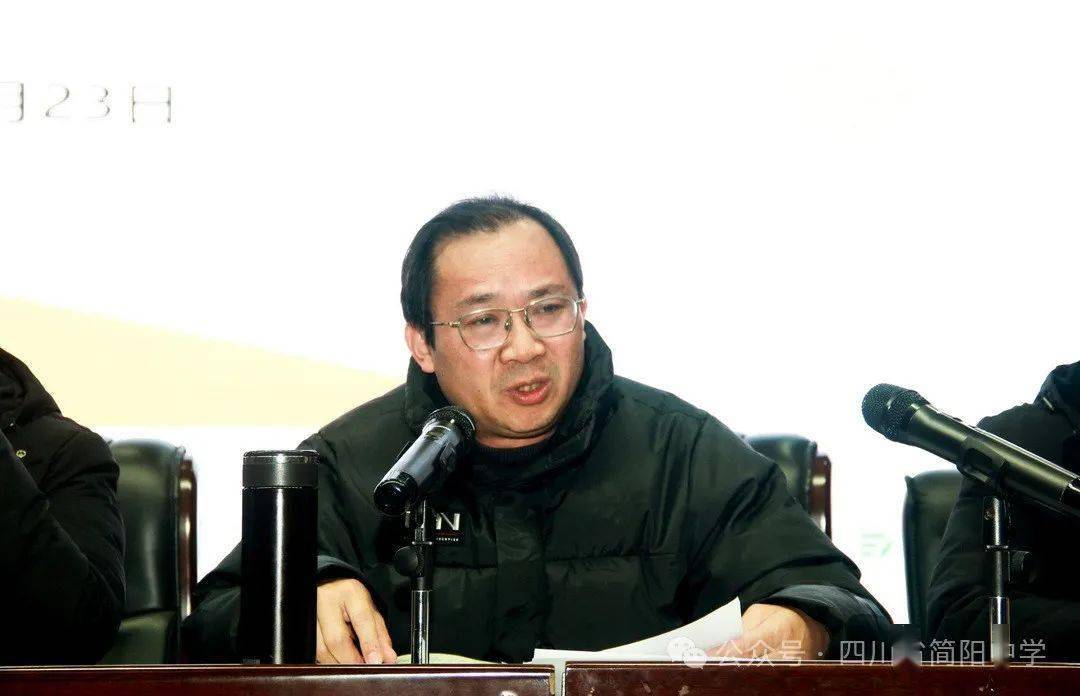 为人就简 实干为要 处事向阳 实绩为本|四川省简阳