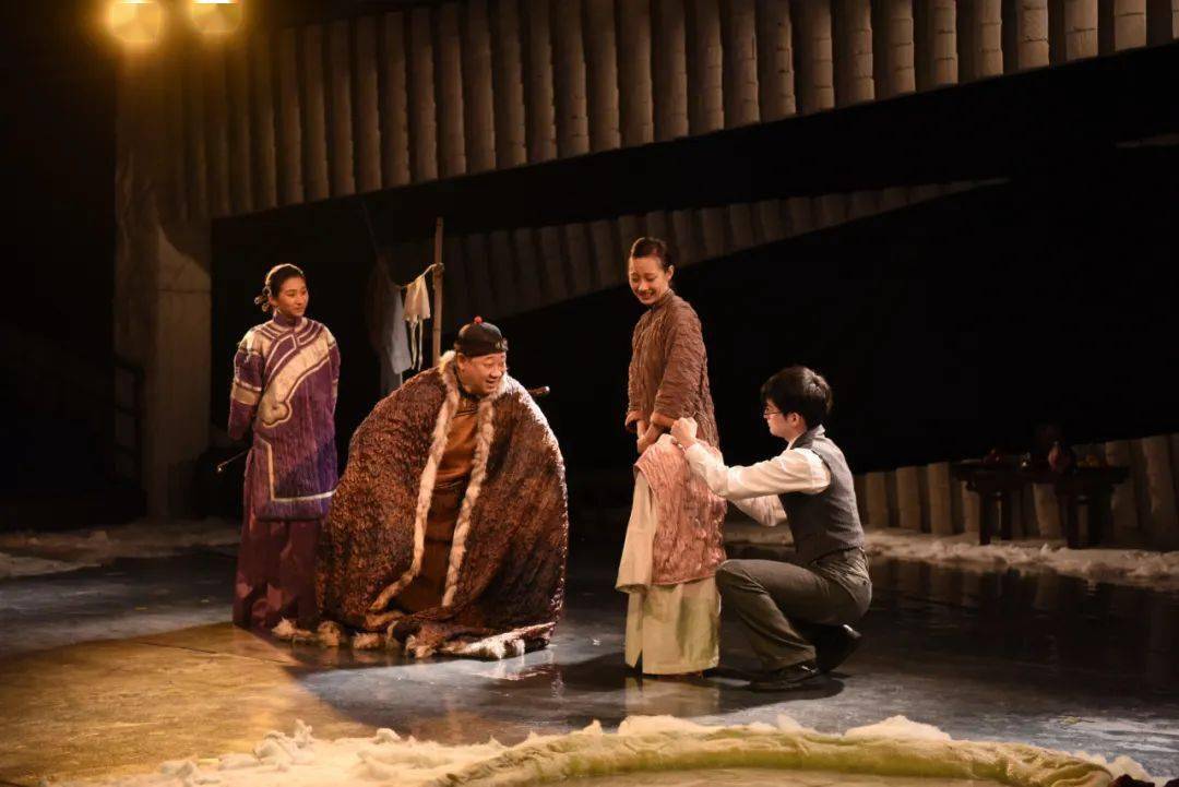 津门好戏 | 半生跌宕半生悟——黄盈话剧《我这半