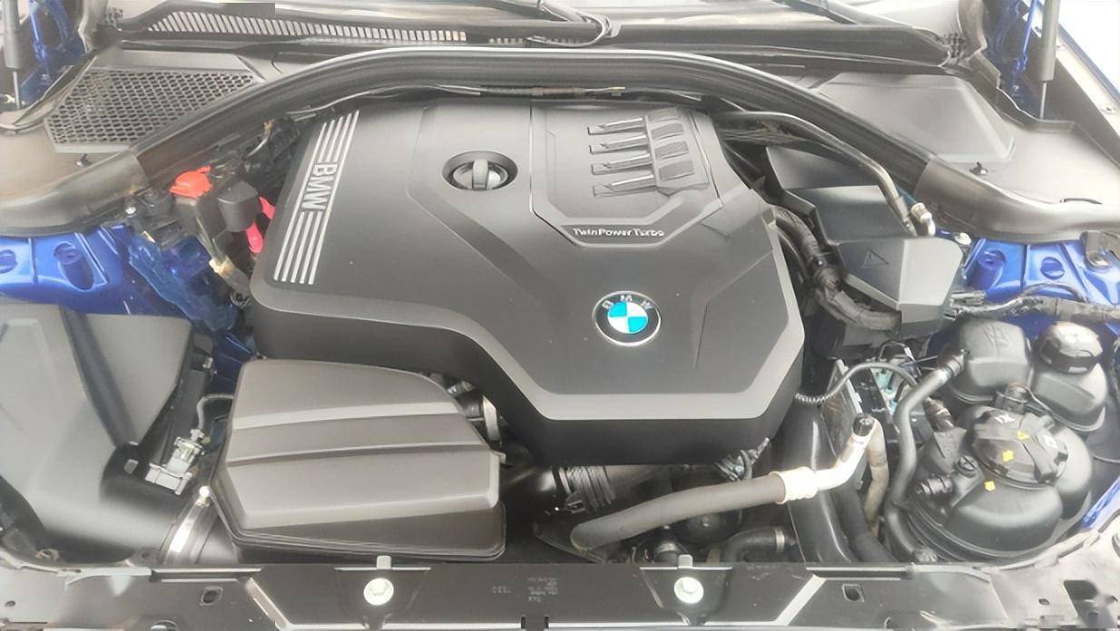 这台宝马320i车况扑朔迷离,事实证明便宜没好货_搜狐汽车_搜狐网