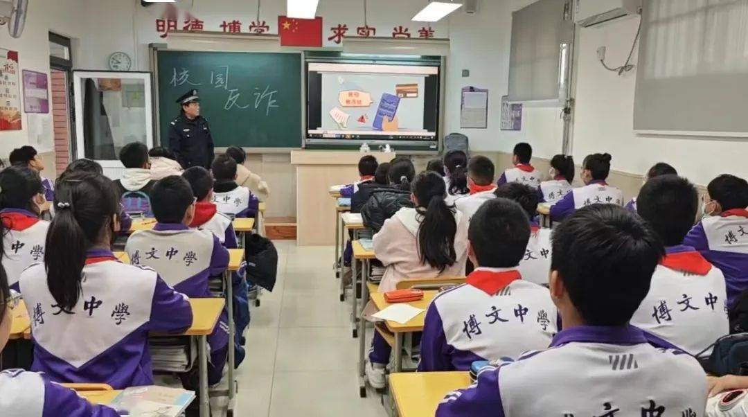 春风十里 护你"飞驰"新学期_校园_河北_机制